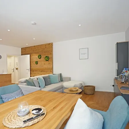 Apartment Wanderlust